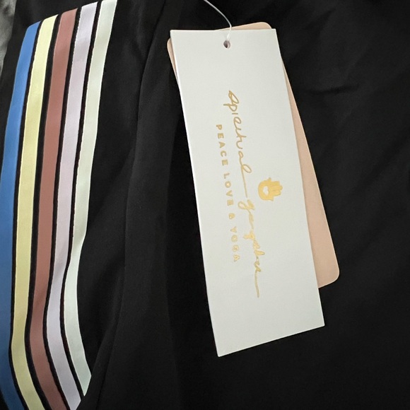 Spiritual Gangster “It’s A Vibe” Active Black Dress with inbuilt Shorts XL - Picture 6 of 7